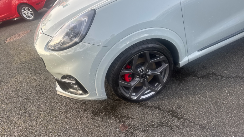 Ford Puma ST 1.0 EcoBoost Hybrid mHEV ST 5dr DCT Petrol Hatchback